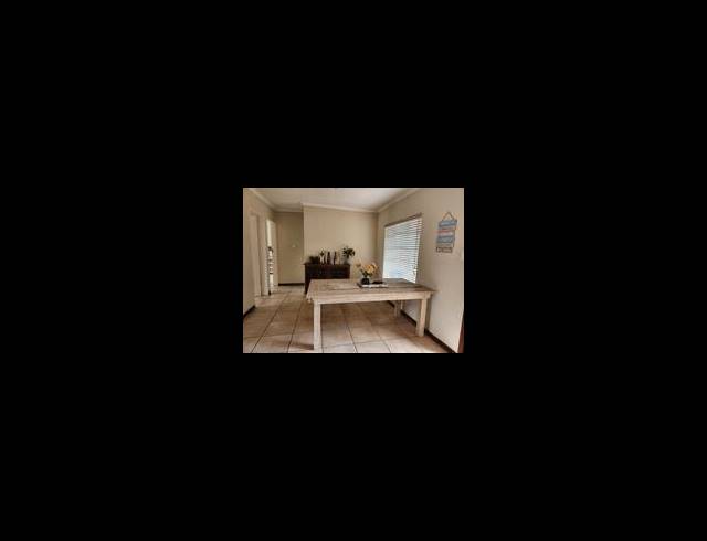 2 BEDROOM TOWNHOUSE FOR SALE IN EQUESTRIA